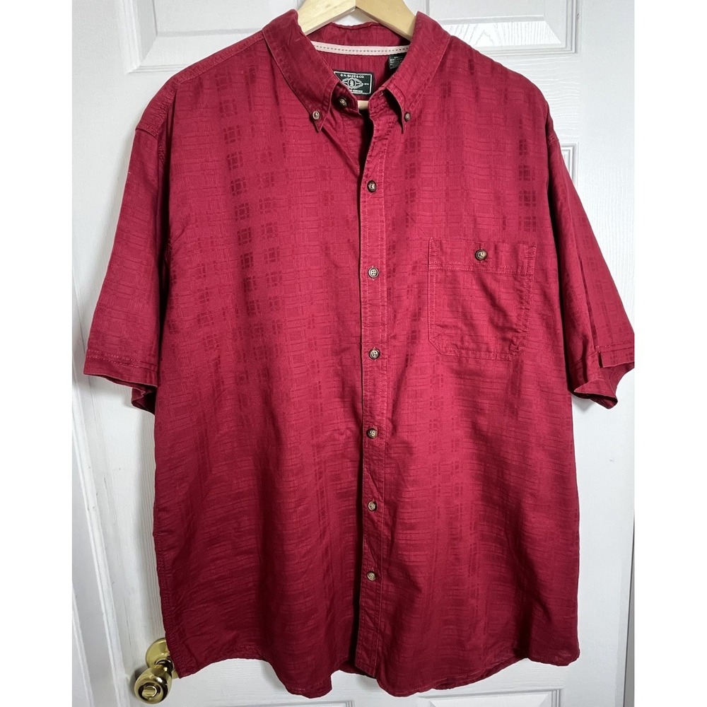 G.H. Bass & Co. Men's XL Red Cotton Textured Short Sleeve Button Up Pocket Shirt